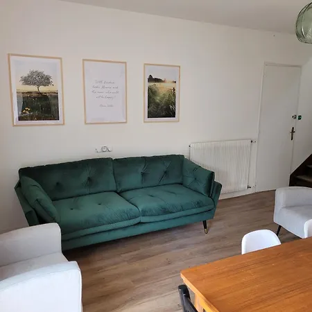 Maison Jardin 4 Parking Gratuit Rum i privatbostad